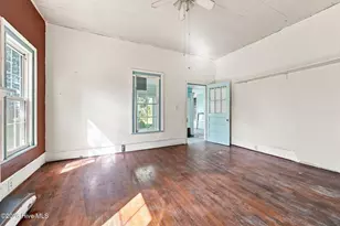 422 Cornwallis Rd, Teachey, NC 28464 - Photo 8