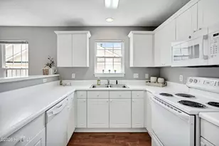 1608 Willoughby Pk Ct, Wilmington, NC 28412 - Photo 16