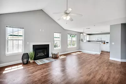 1608 Willoughby Park Court #Unit 8, Wilmington, NC 28412 - Photo 10