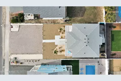 166 Ocean Boulevard W, Holden Beach, NC 28462 - Photo 6