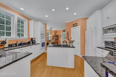 1798 Candle Ridge Lane SE, Bolivia, NC 28422 - Photo 10