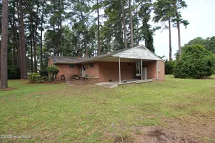 650 S May St, Southern Pines, NC 28387 - Photo 6