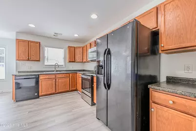 106 Chinkapin Court, Jacksonville, NC 28546 - Photo 14