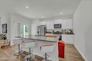 321 Tributary Cir, Wilmington, NC 28401 - Photo 4
