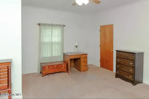 107 4th St, Cordova, NC 28330 - Photo 4