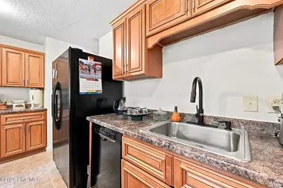 403 Hickory Court, Jacksonville, NC 28540 - Photo 12