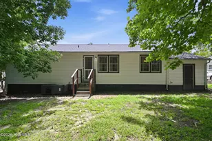 403 Hickory Ct, Jacksonville, NC 28540 - Photo 40