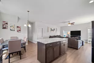 516 Poults Dr, Richlands, NC 28574 - Photo 6