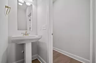 516 Poults Dr, Richlands, NC 28574 - Photo 10