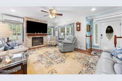 1988 W Lake Shore Drive, Wilmington, NC 28401 - Photo 6