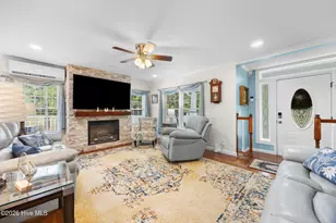 1988 W Lake Shore Dr, Wilmington, NC 28401 - Photo 6