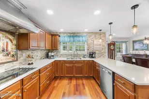 1988 W Lake Shore Dr, Wilmington, NC 28401 - Photo 10