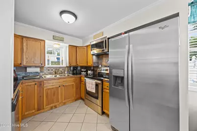 1988 W Lake Shore Drive, Wilmington, NC 28401 - Photo 60