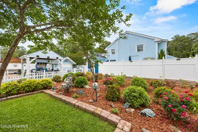 1988 W Lake Shore Drive, Wilmington, NC 28401 - Photo 54