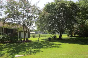 200 Fletcher Dr, Elizabeth City, NC 27909 - Photo 60