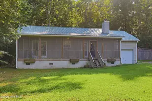 196 Pattie Ln, Maysville, NC 28555 - Photo 2