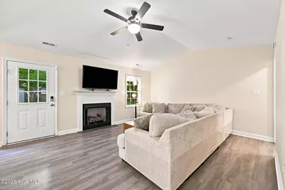 207 Sherwood Road, Jacksonville, NC 28540 - Photo 24