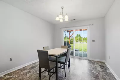 2820 Walter Drive, New Bern, NC 28562 - Photo 4