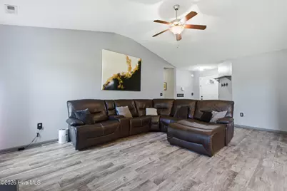 2820 Walter Drive, New Bern, NC 28562 - Photo 6