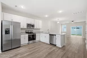 202 Sandy Cv Ln, Sneads Ferry, NC 28460 - Photo 6