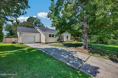 265 Bayberry Court, Jacksonville, NC 28540 - Photo 4