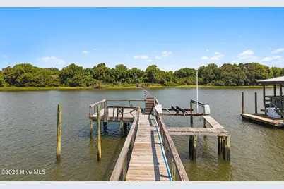 2404 W Yacht Drive, Oak Island, NC 28465 - Photo 6