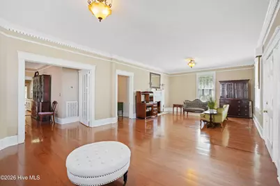 500 W Main Street, Mount Olive, NC 28365 - Photo 24