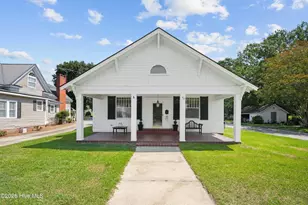 500 W Main St, Mount Olive, NC 28365 - Photo 2