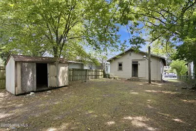 207 N 12th Street, Wilmington, NC 28401 - Photo 18