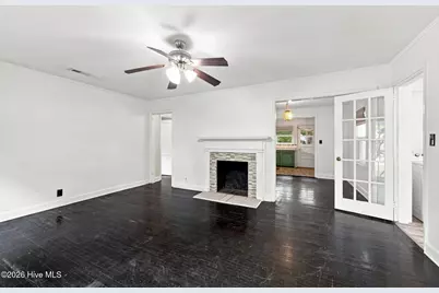 106 S Griffin Street, Elizabeth City, NC 27909 - Photo 4