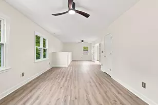 639 W Shore Dr, Swansboro, NC 28584 - Photo 44