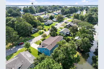 639 W Shore Drive, Swansboro, NC 28584 - Photo 60