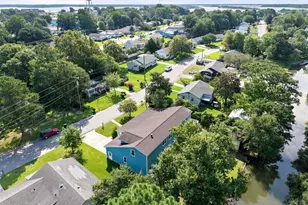639 W Shore Dr, Swansboro, NC 28584 - Photo 60