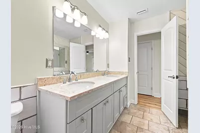 639 W Shore Drive, Swansboro, NC 28584 - Photo 34