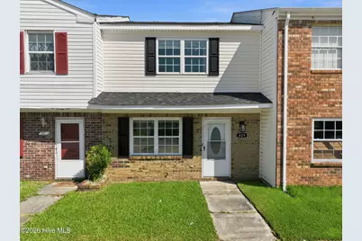 629 Myrtlewood Circle, Jacksonville, NC 28546 - Photo 1