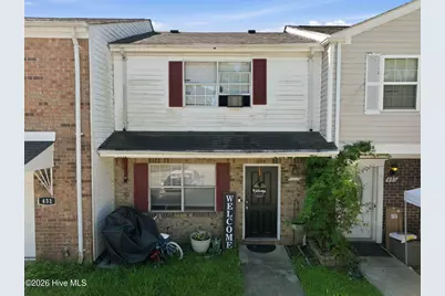 433 Myrtlewood Circle, Jacksonville, NC 28546 - Photo 1