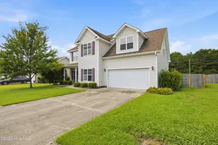 231 Silver Hills Dr, Jacksonville, NC 28546 - Photo 2