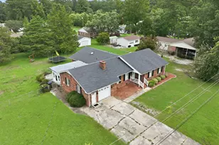 301 Halifax St, Clinton, NC 28328 - Photo 32