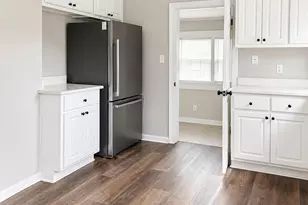 1100 Churchill Ave SW, Wilson, NC 27893 - Photo 2
