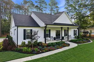 105 Stallion Dr, West End, NC 27376 - Photo 1