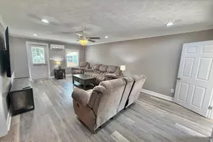 206 Crestwood Dr, Snow Hill, NC 28580 - Photo 6