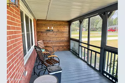206 Crestwood Drive, Snow Hill, NC 28580 - Photo 2