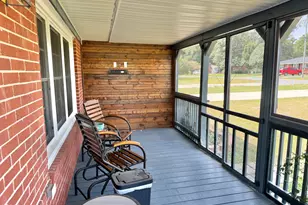206 Crestwood Dr, Snow Hill, NC 28580 - Photo 2