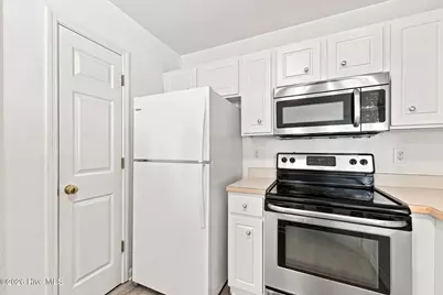 100 Jasmine Court, Morehead City, NC 28557 - Photo 16