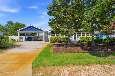 133 NE 29th Street, Oak Island, NC 28465 - Photo 2