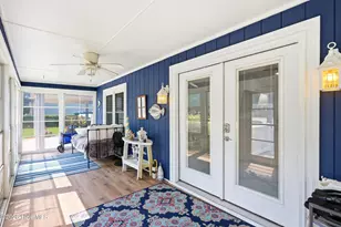 133 NE 29th St, Oak Island, NC 28465 - Photo 6