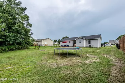 106 Linden Road, Richlands, NC 28574 - Photo 8