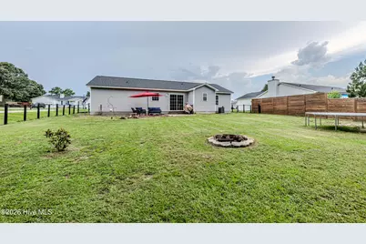106 Linden Road, Richlands, NC 28574 - Photo 6