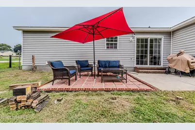 106 Linden Road, Richlands, NC 28574 - Photo 12