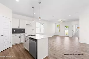 121 Longfield Ct, Dunn, NC 28334 - Photo 6